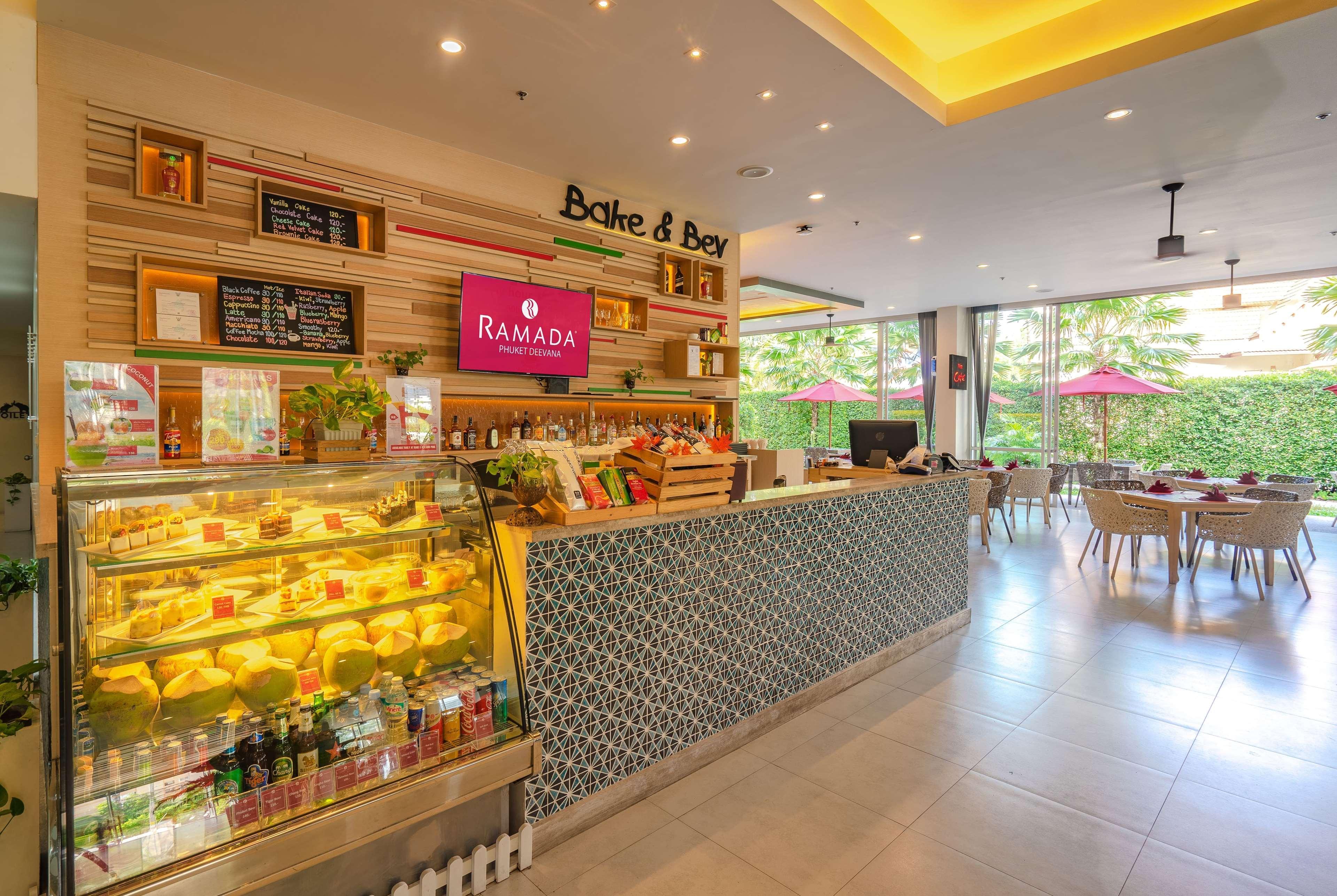 Ramada By Wyndham Phuket Deevana Patong Exterior photo