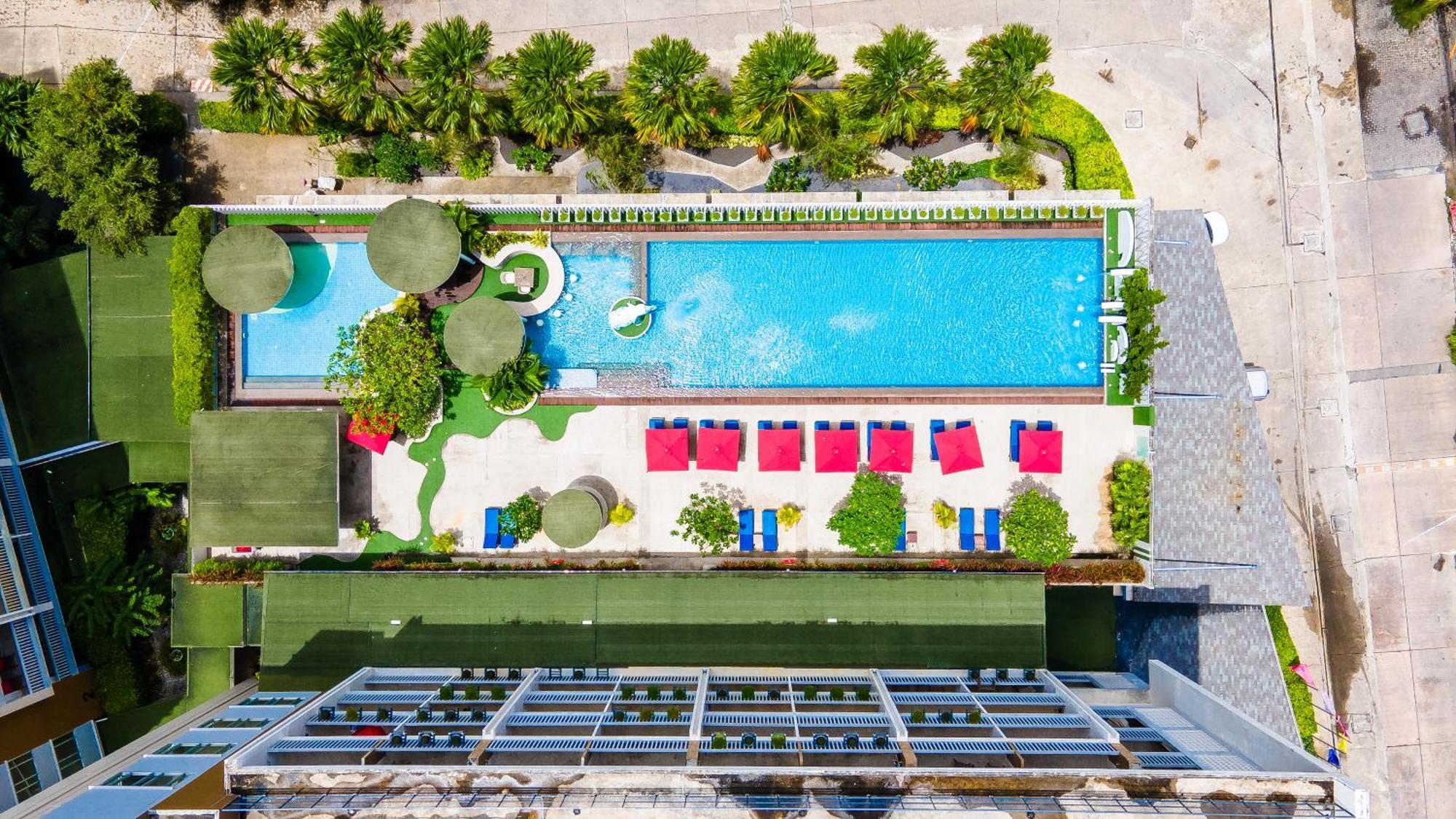 Ramada By Wyndham Phuket Deevana Patong Exterior photo